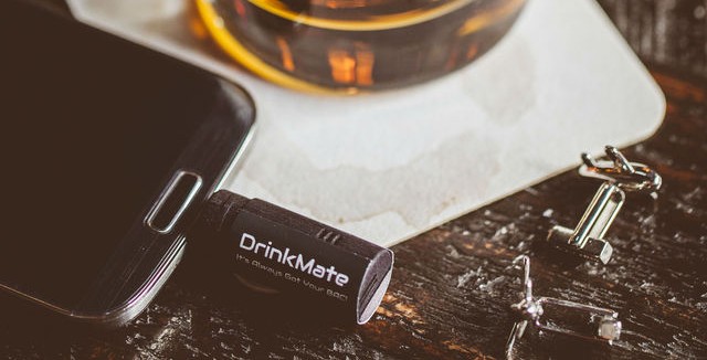 DrinkMate, the smallest connected Breathalyzer now on Kickstarter