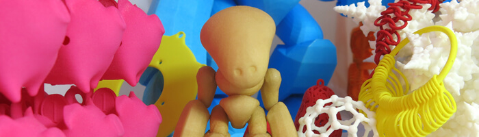 Set of polyamide objects printed in 3D.